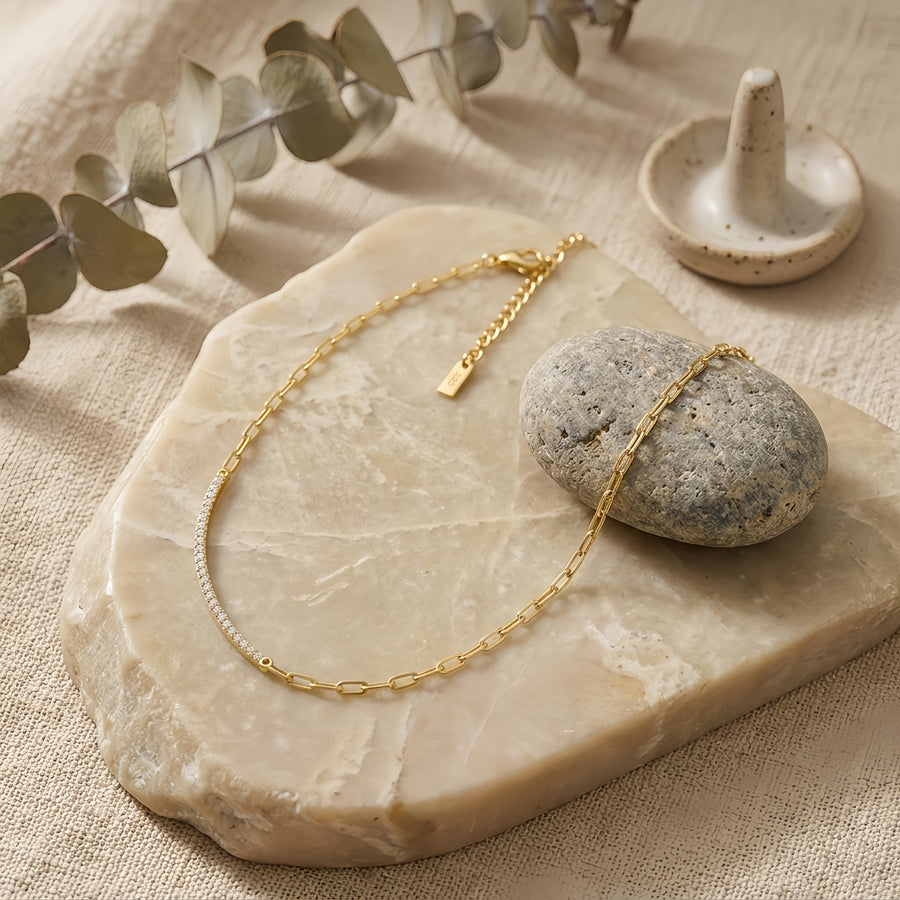 gold-plated Chain Necklace with CZ Bar Pendant – zircon necklace, side detail