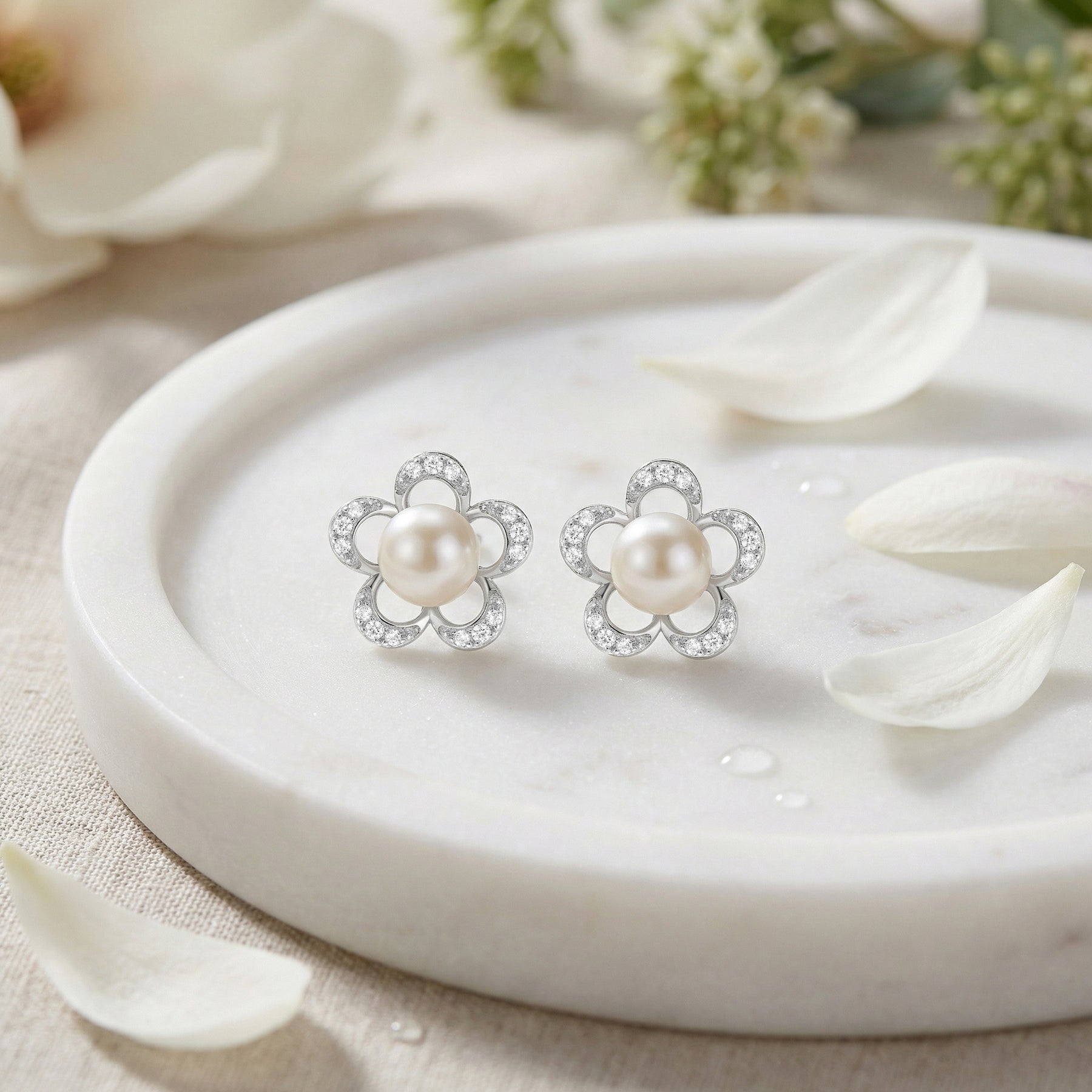 Silver Flower Pearl Stud Earrings – pearl earrings, side detail