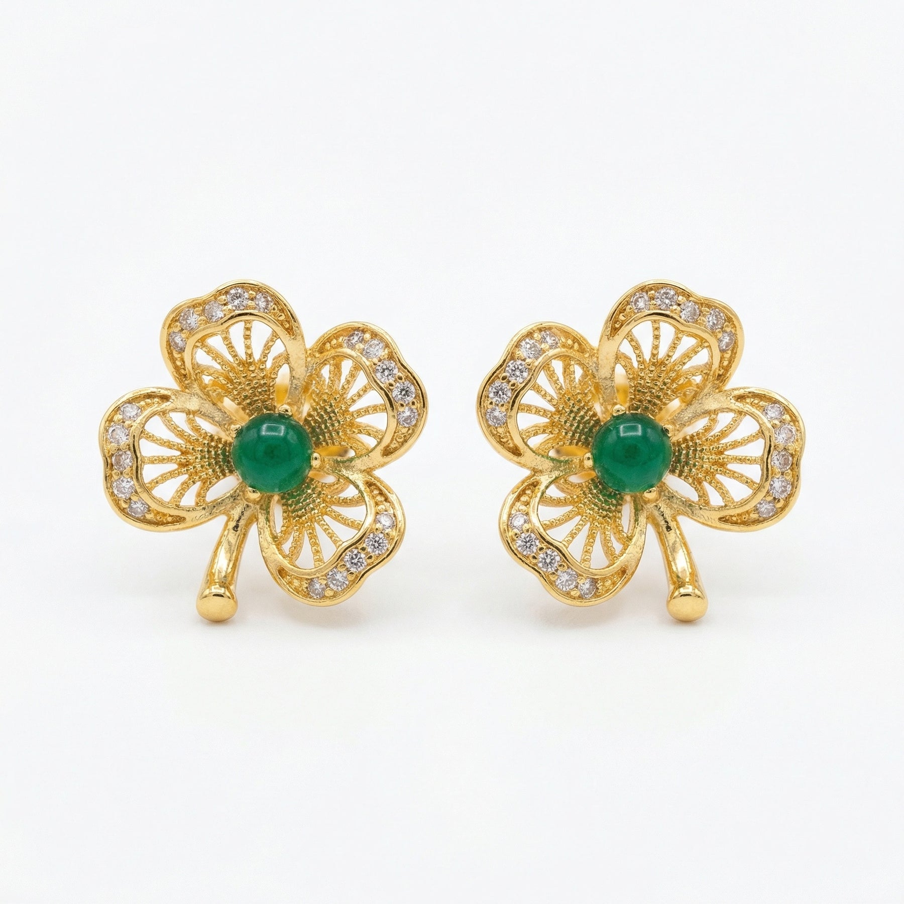Shamrock Filigree Stud Earrings – sterling silver earrings, side detail