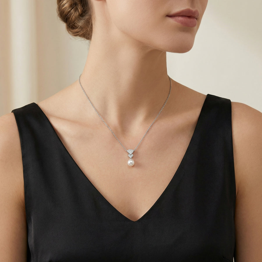 White Pearl Pendant Necklace – pearl necklace