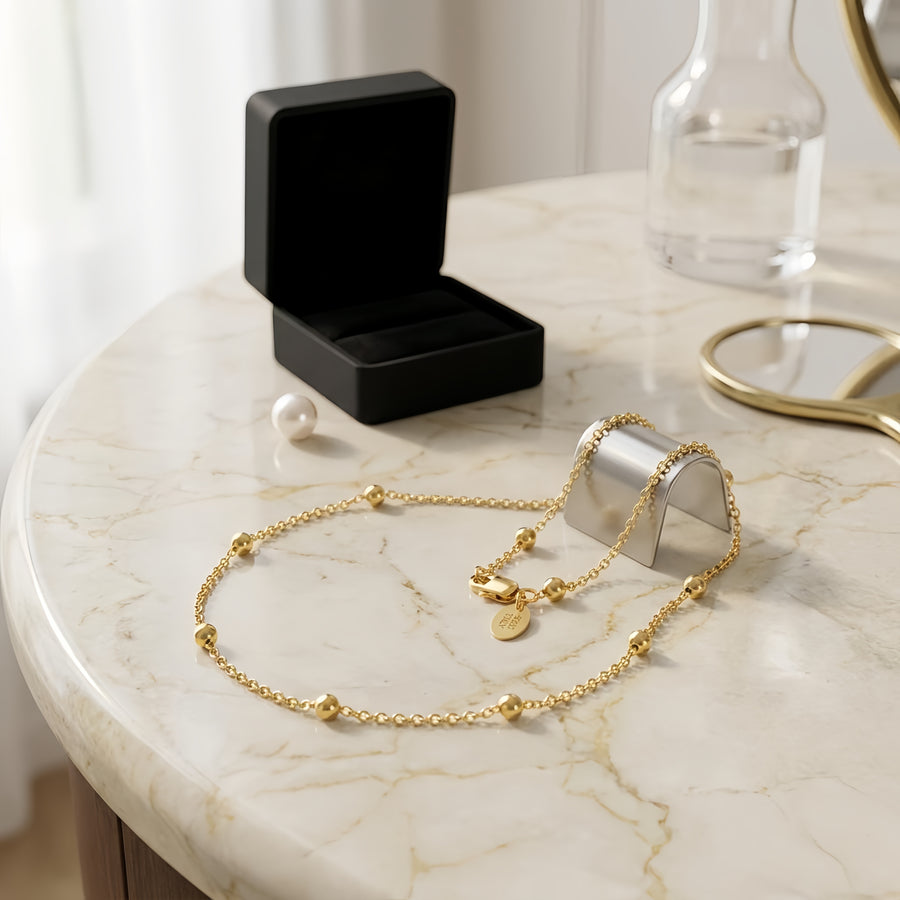 Italian gold-plated Chain with Bead Accents – gold-plated necklace, side detail