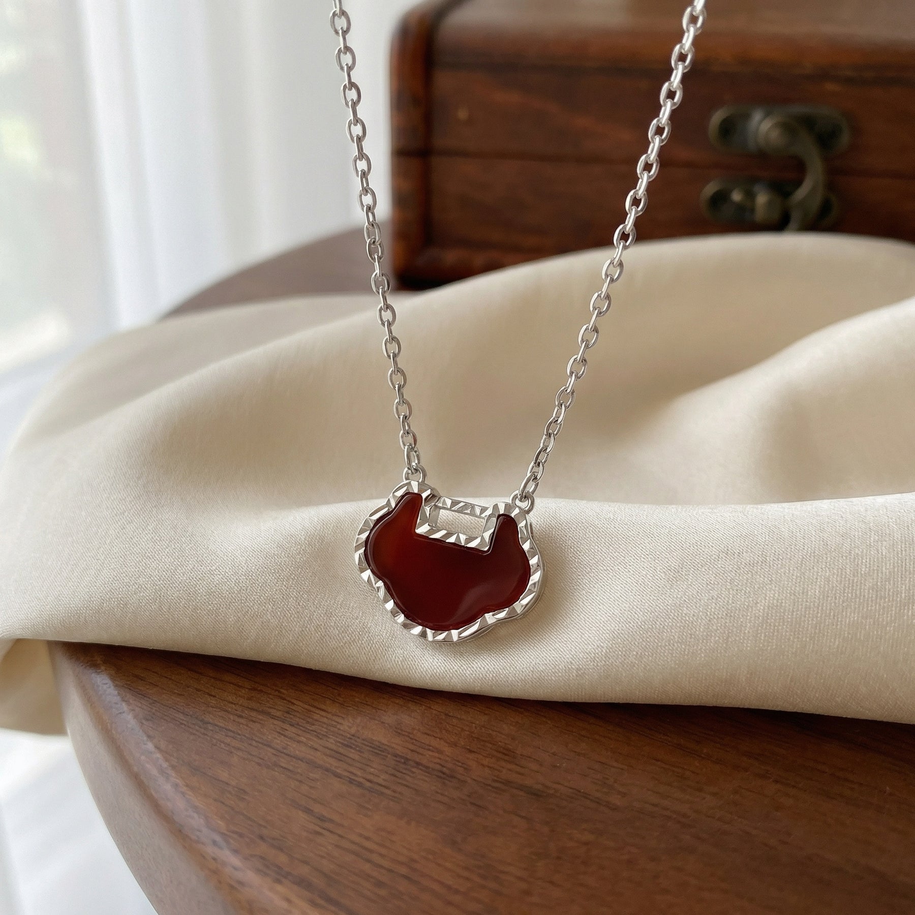 Red Carnelian Longevity Lock Necklace – carnelian necklace, side detail