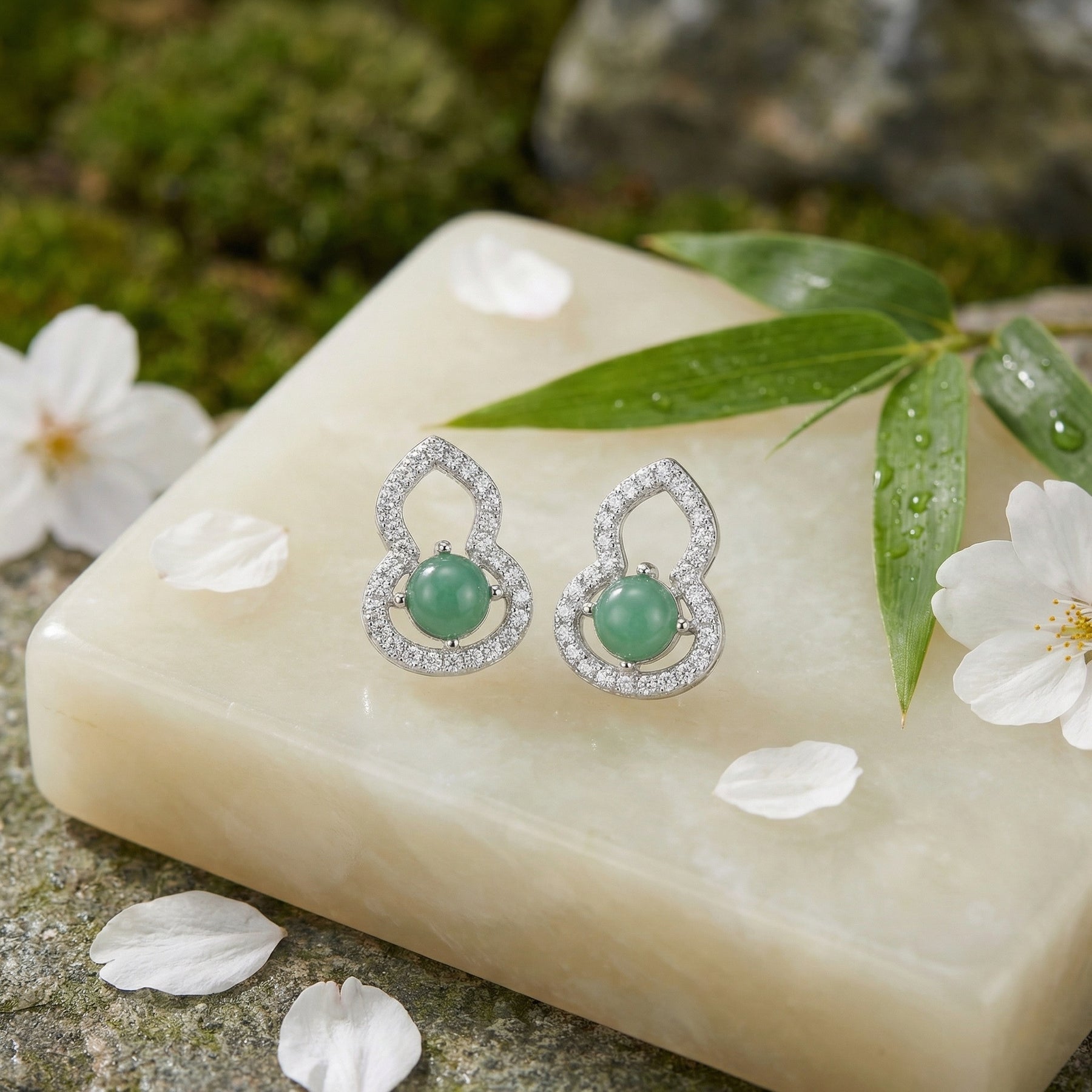 Wulu Gourd Green Gemstone Studs – sterling silver earrings