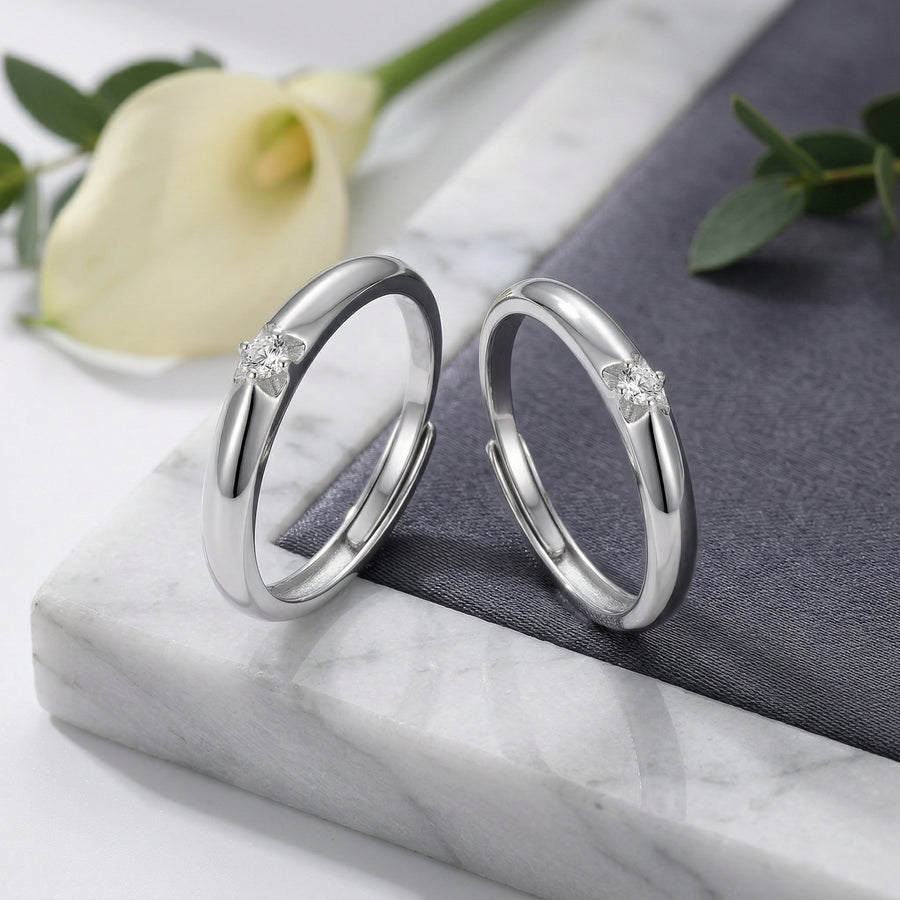 Minimalist Matching Couple Rings – sterling silver ring, side detail