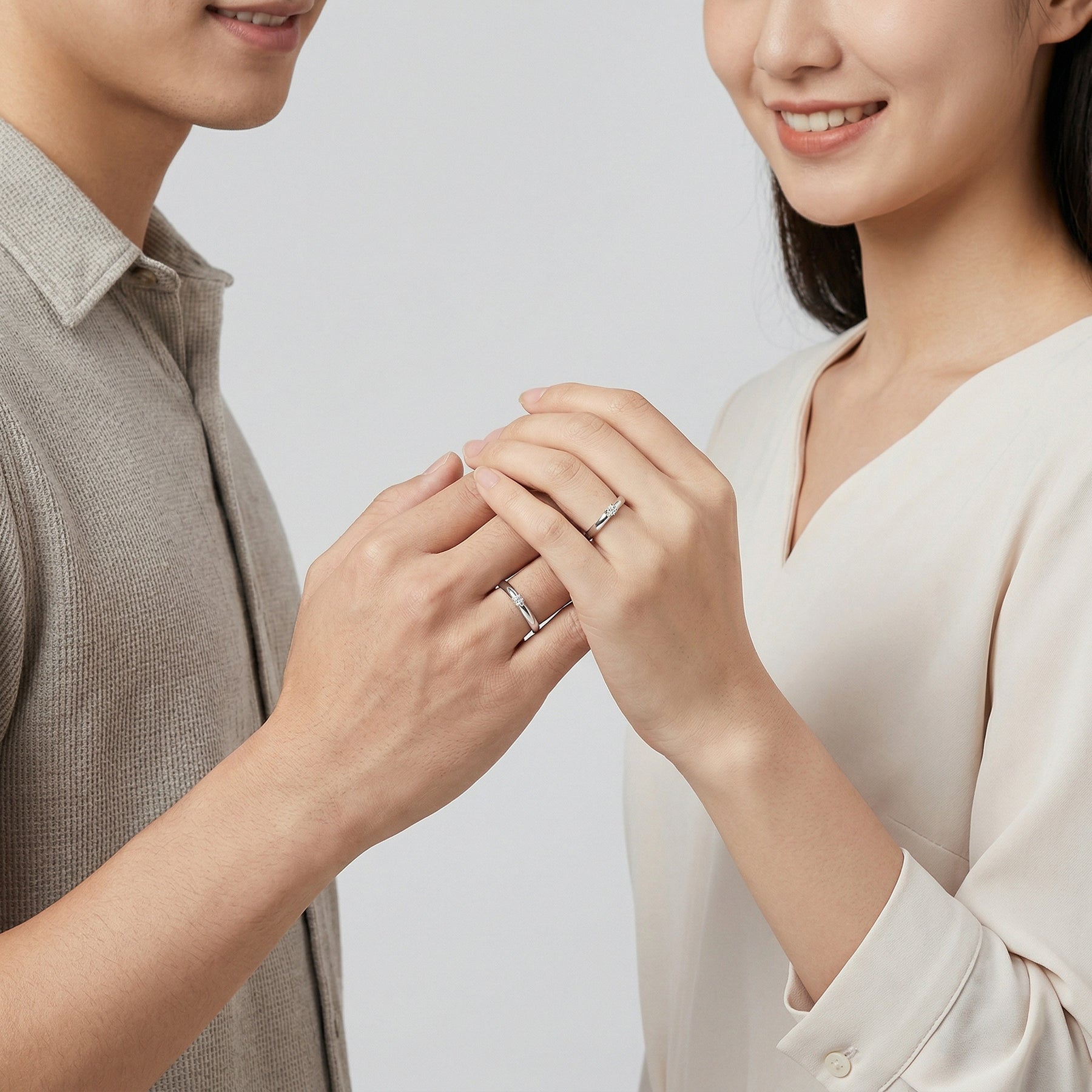 Minimalist Matching Couple Rings – sterling silver ring, front view