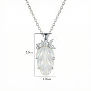 Mother-of-Pearl Leaf Necklace – mother-of-pearl necklace, styling detail