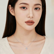 Twisted Sparkling stone Pendant Necklace – sparkling stone necklace, front view