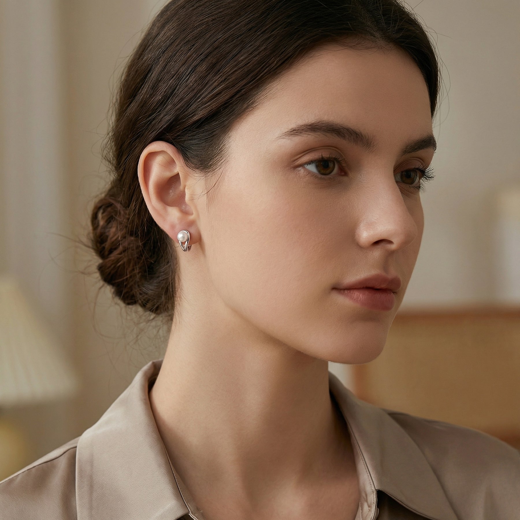 Silver Swirl Pearl Huggie Hoops – pearl earrings, side detail