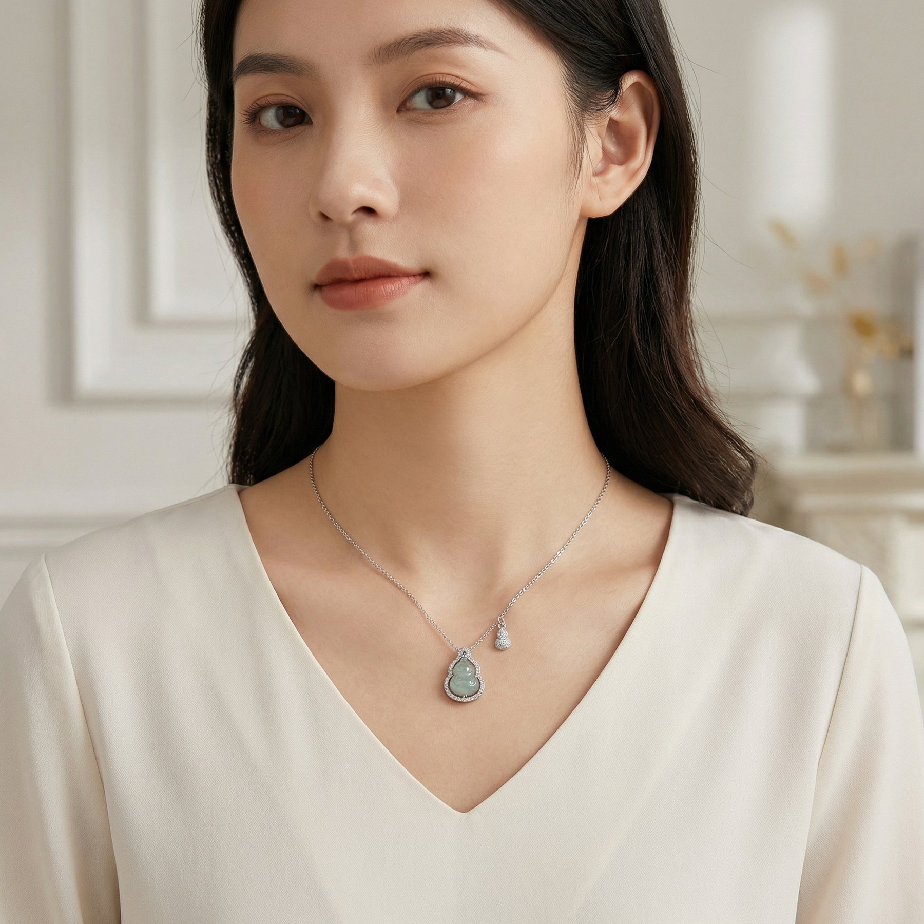 Double Gourd Jadeite Pendant Necklace – jade necklace, close-up
