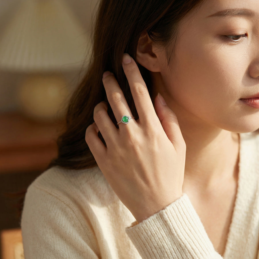 Open-Wrap Jadeite Cabochon Ring – jade ring, front view