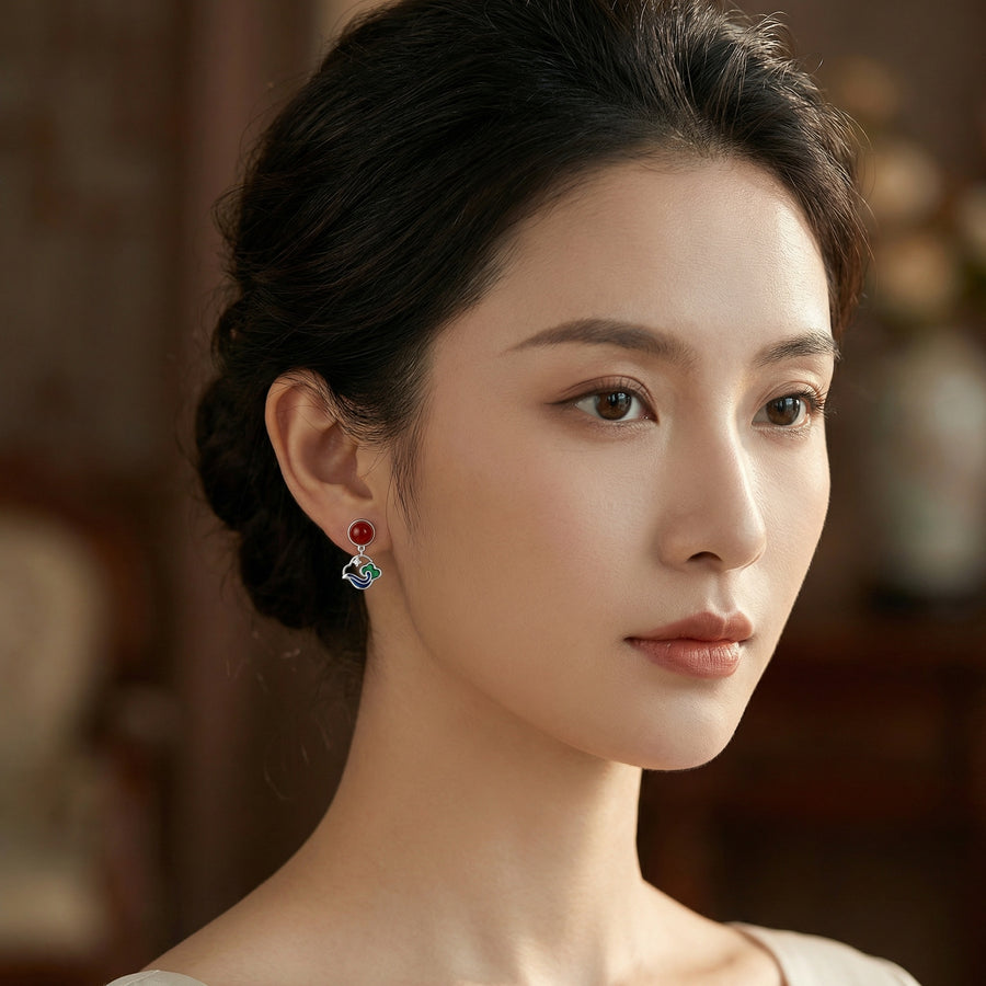 Chinese-Style Carnelian Cloud Earrings – carnelian earrings, close-up