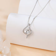 Twisted Sparkling stone Pendant Necklace – sparkling stone necklace, close-up