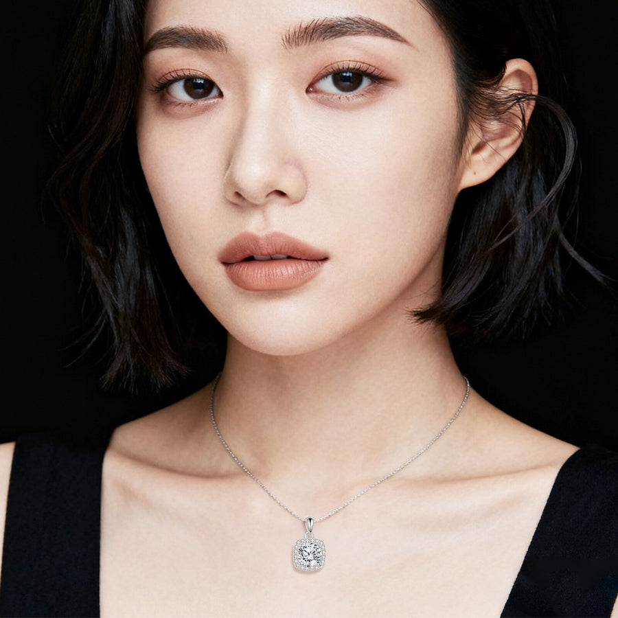 Square Halo Sparkling stone Necklace – sparkling stone necklace, styling detail