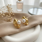 Pearl and Textured Oval Statement Earrings – pearl earrings, side detail