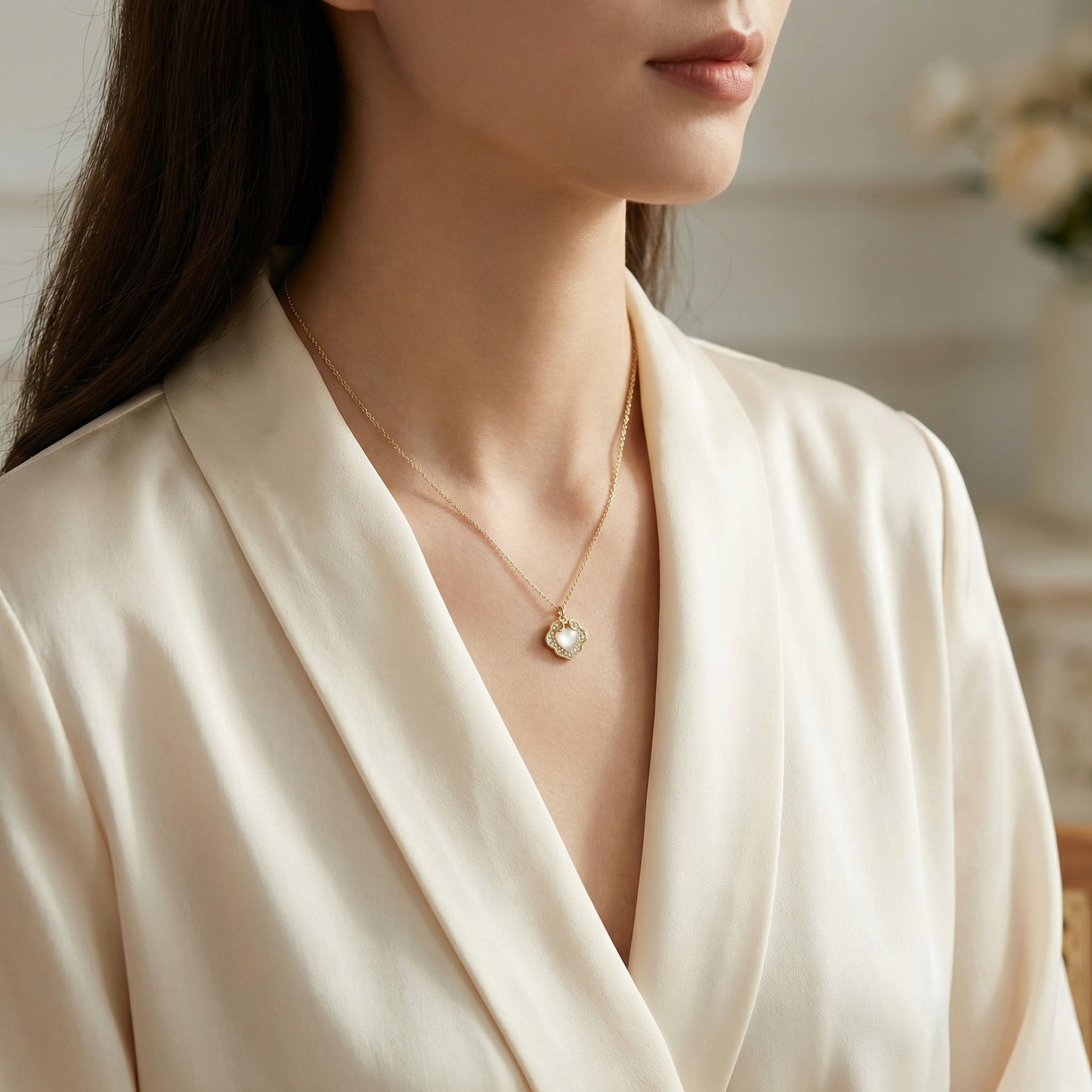 White Heart Gemstone Necklace – sterling silver necklace, close-up