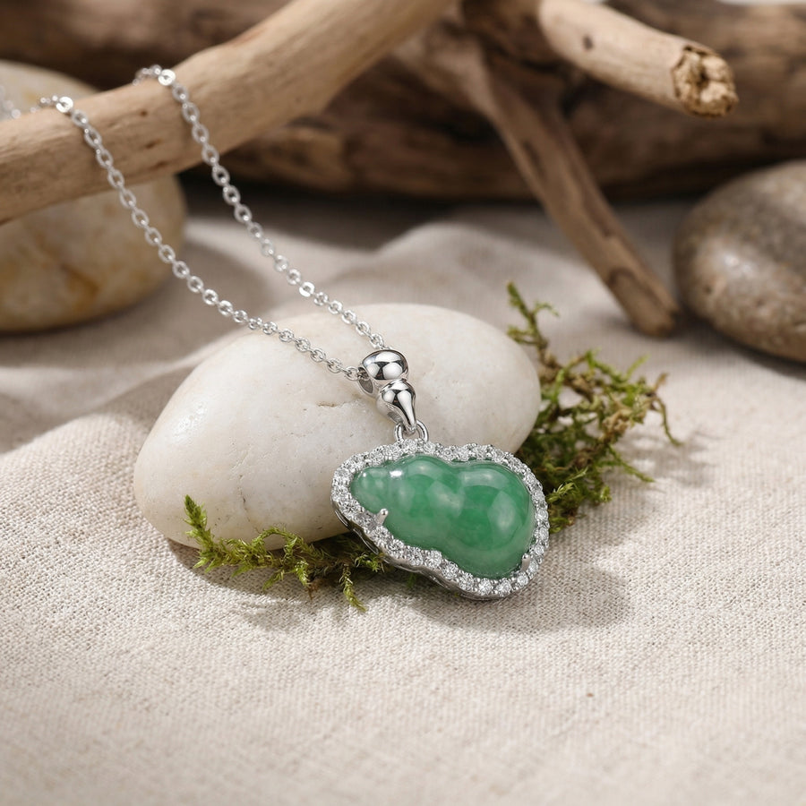 Irregular Jadeite Gourd Halo Necklace – jade necklace, close-up