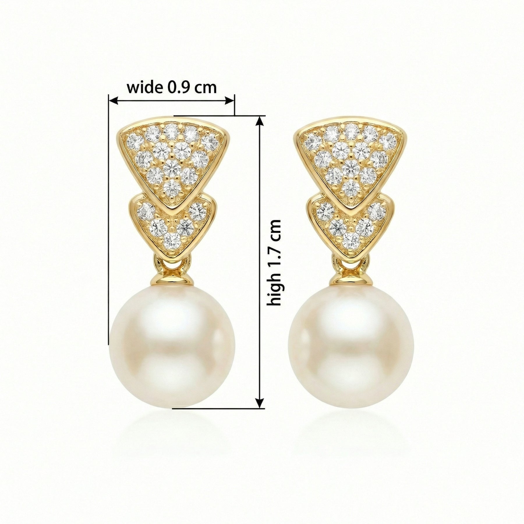 Fan-Shaped Pearl Drop Earrings – pearl earrings, close-up