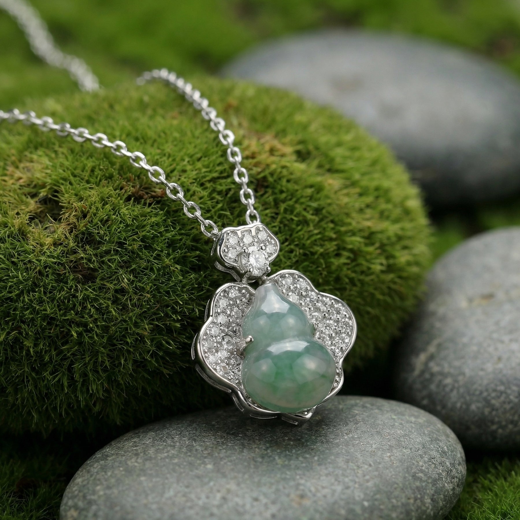 Jade Sparkling stone Gourd Flower Necklace – jade necklace, side detail