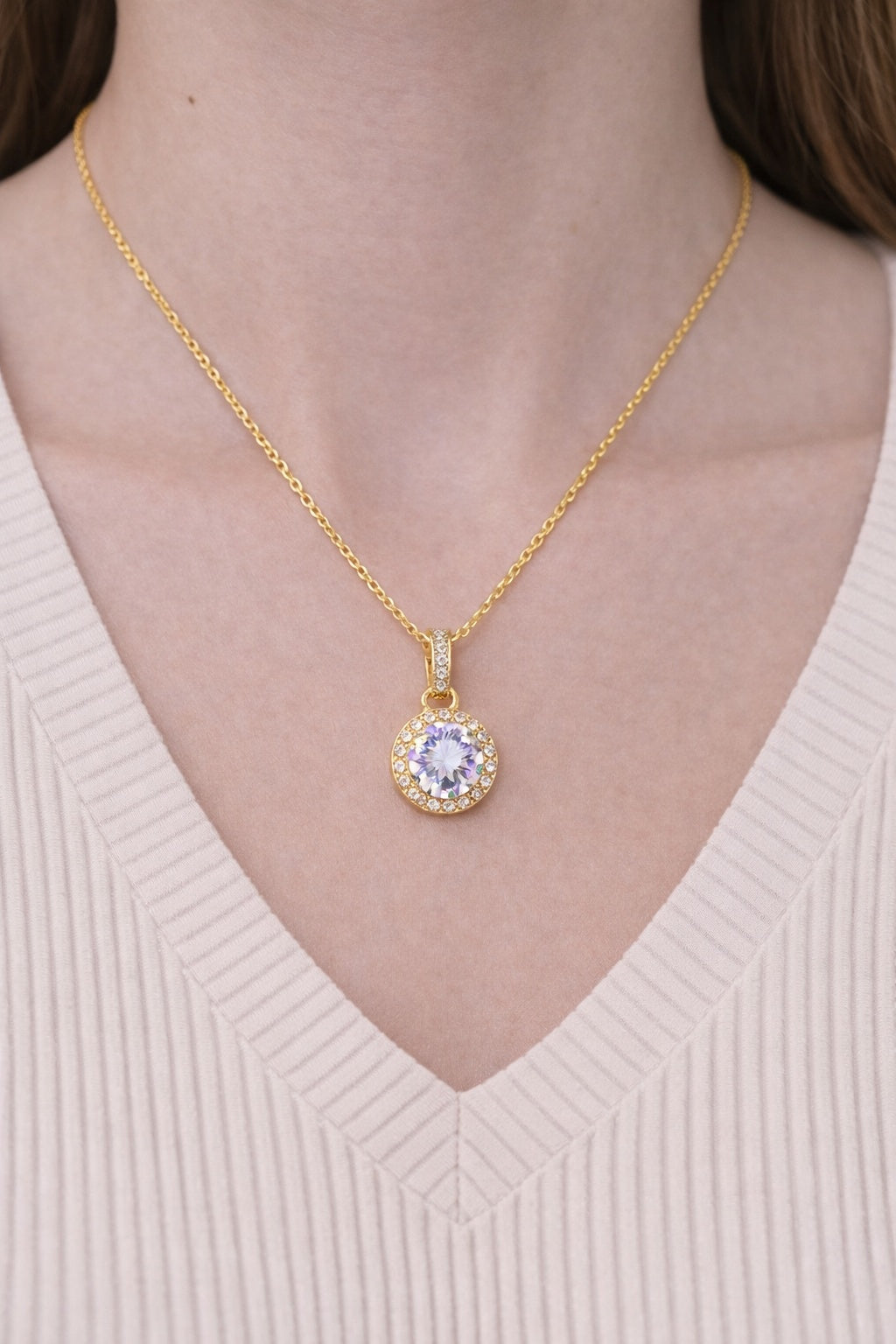 Stainless Steel Baguette Necklace – stainless steel necklace, side detail