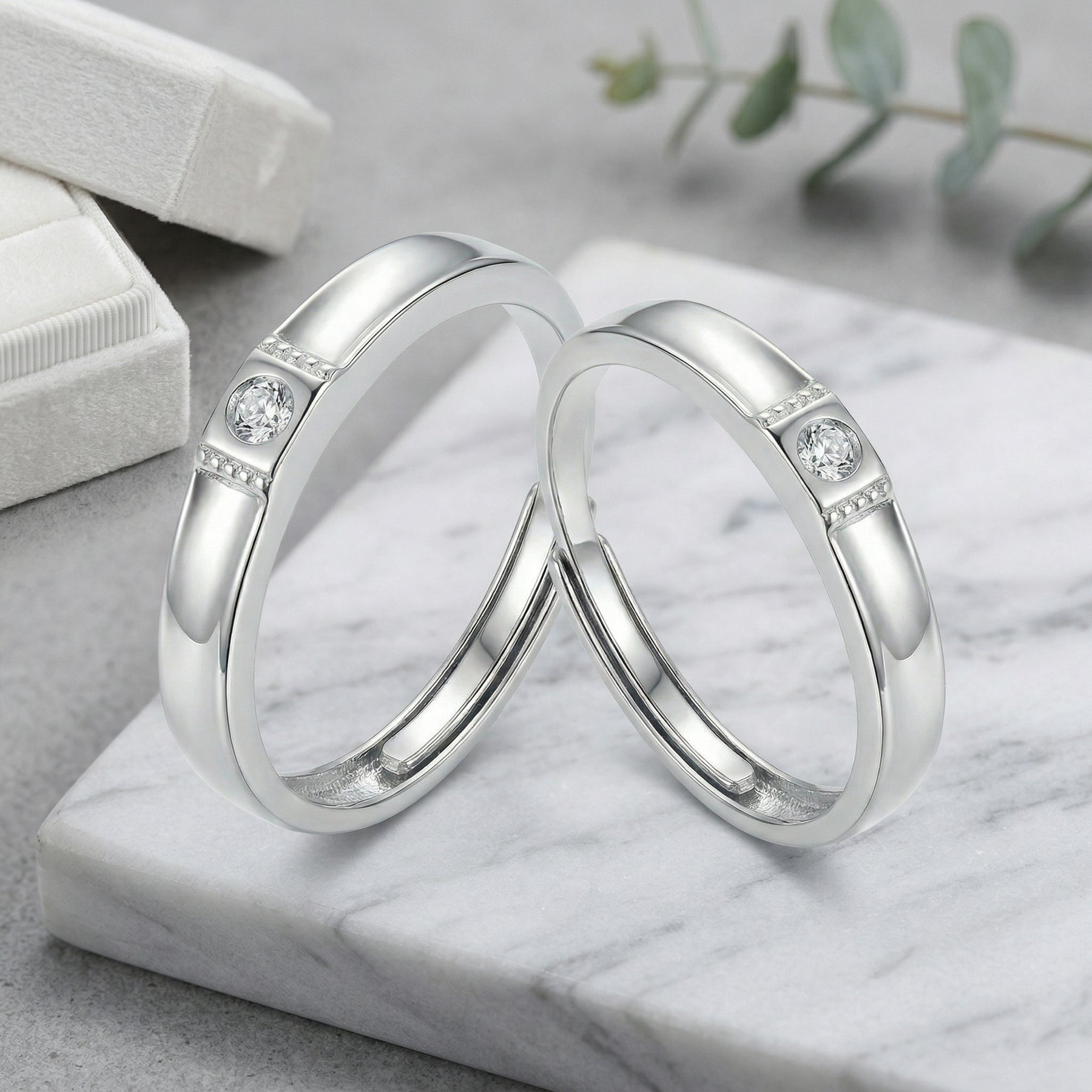 Minimalist Sparkling Couple Rings – sterling silver ring, front view