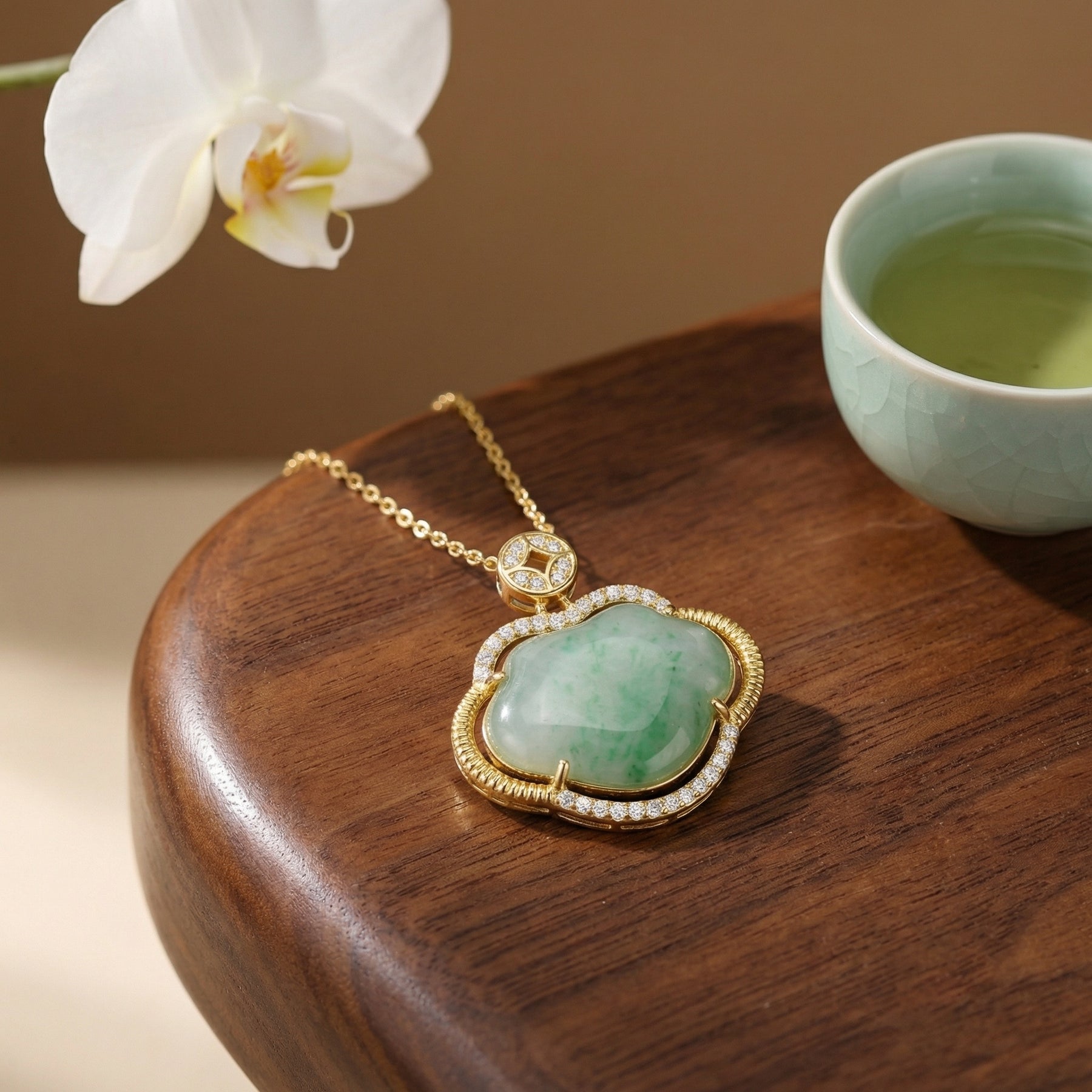 Jadeite Ruyi Motif Pendant Necklace – jade necklace, side detail