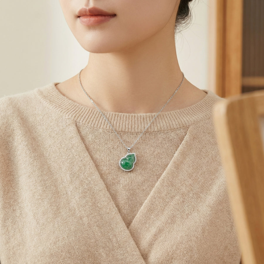 Jade Hulu Gourd Necklace, Stone Border – jade necklace, side detail