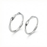 Möbius Twist Couple Rings – sterling silver ring, front view
