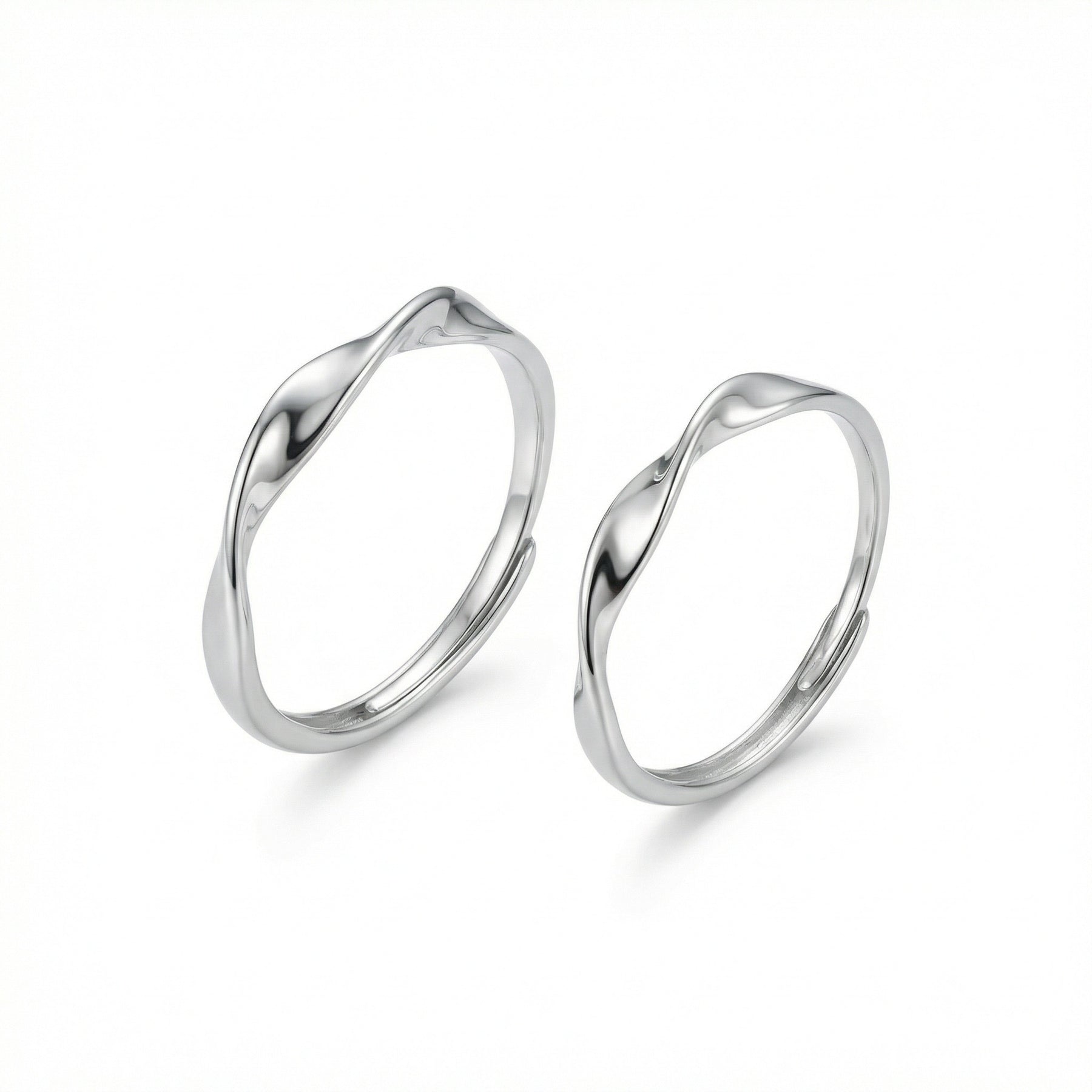 Möbius Twist Couple Rings – sterling silver ring, front view