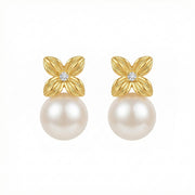 Pearl Floral Centerpiece Stud Earrings – pearl earrings, close-up