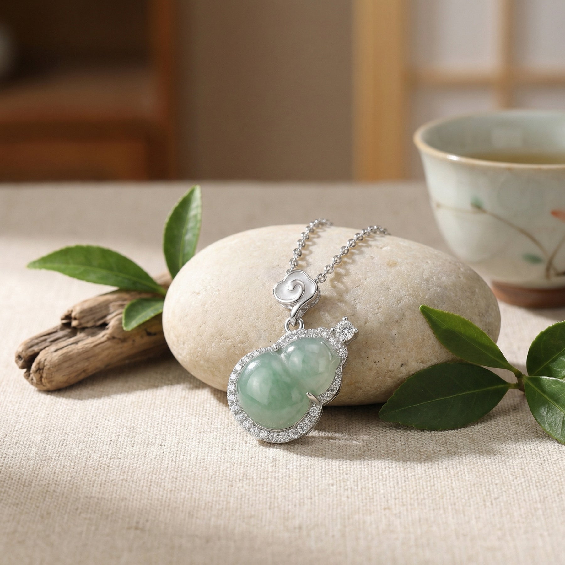 Jadeite Hulu Gourd Cloud Necklace – jade necklace, side detail