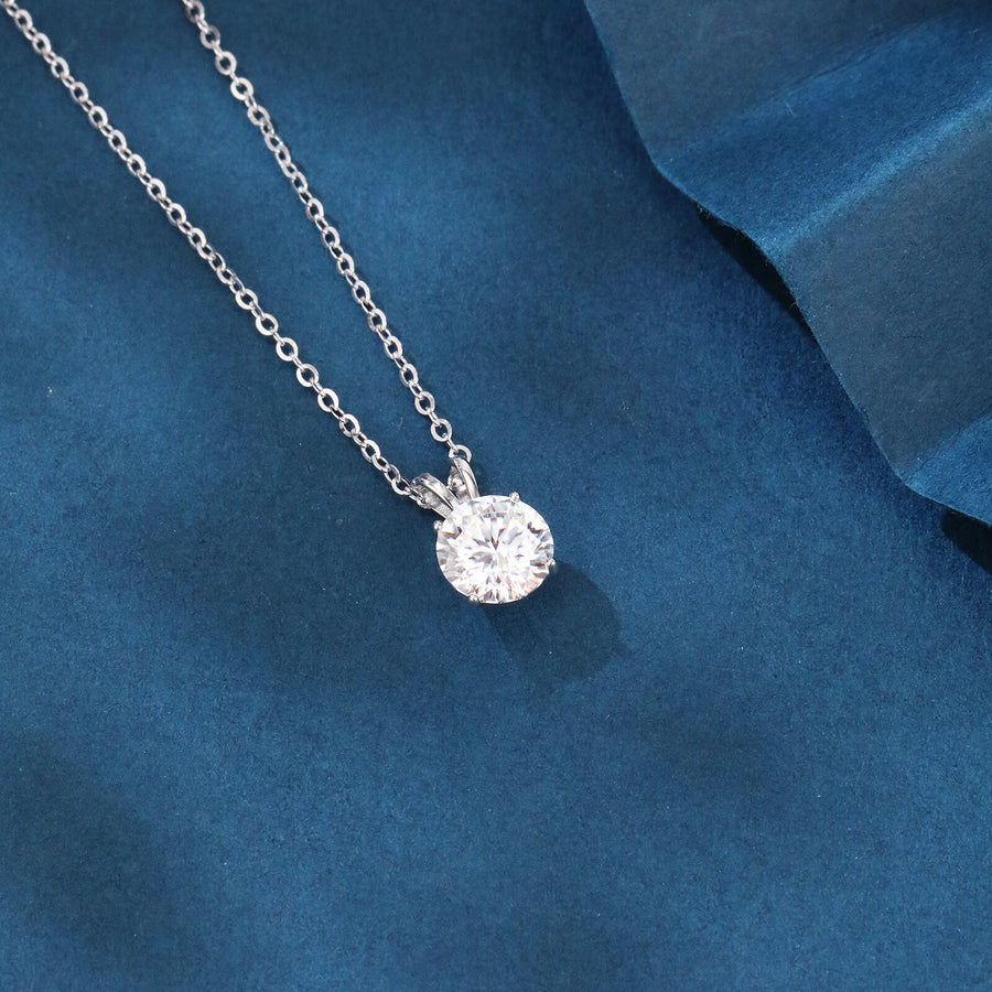 Solitaire Sparkling stone Pendant Necklace – sparkling stone necklace, side detail