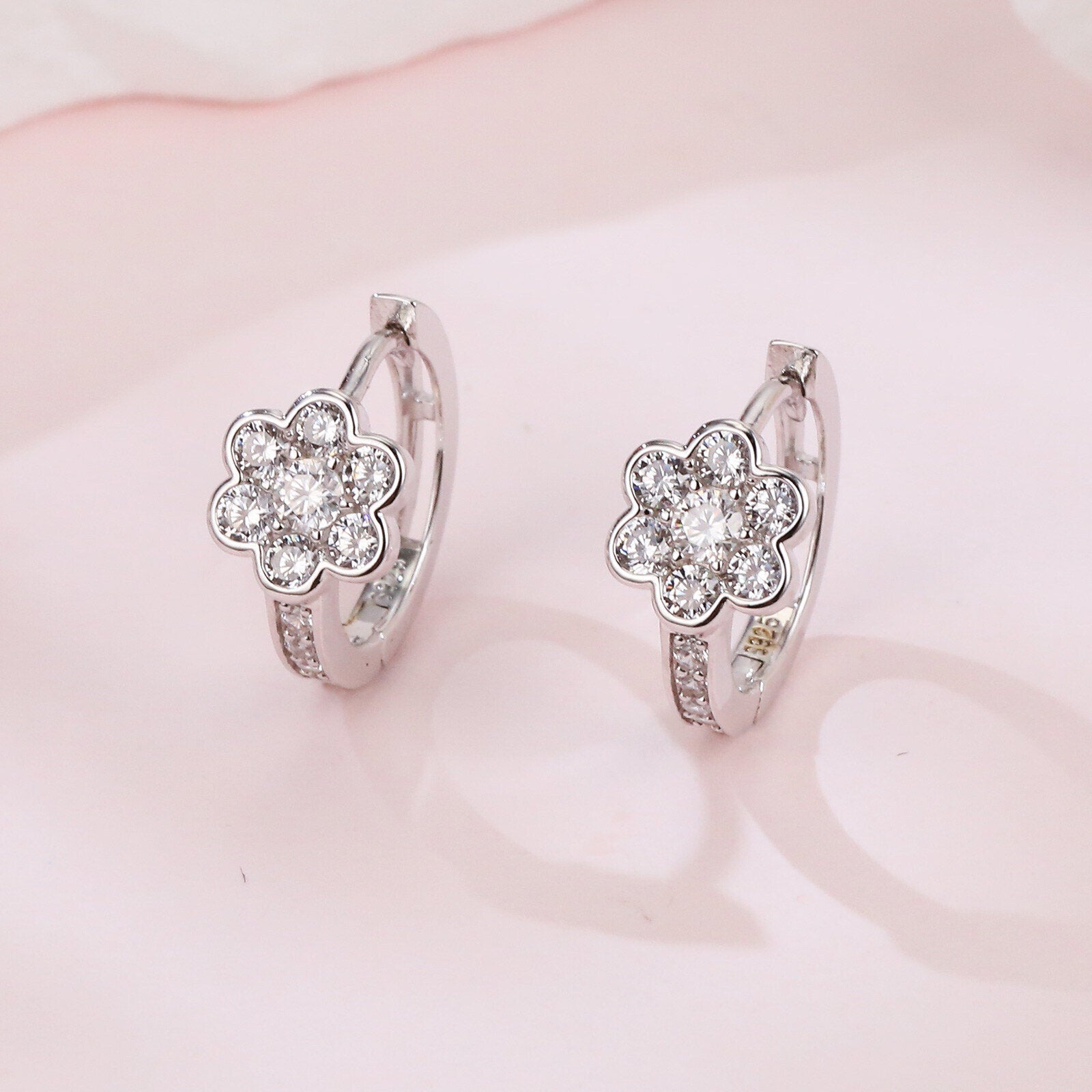 Luxury Floral Sparkling stone Earrings – sparkling stone earrings, close-up
