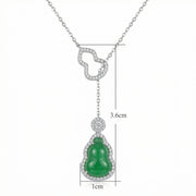 Jadeite Gourd Necklace, Stone-Encrusted – jade necklace, close-up