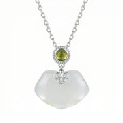 Heart-Shaped Jade Peridot Necklace – jade necklace, close-up