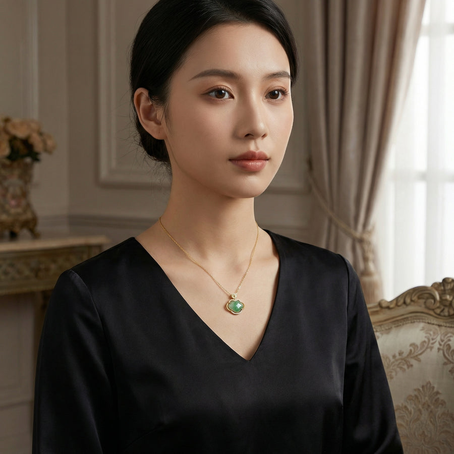 Jadeite Ruyi Motif Pendant Necklace – jade necklace, close-up