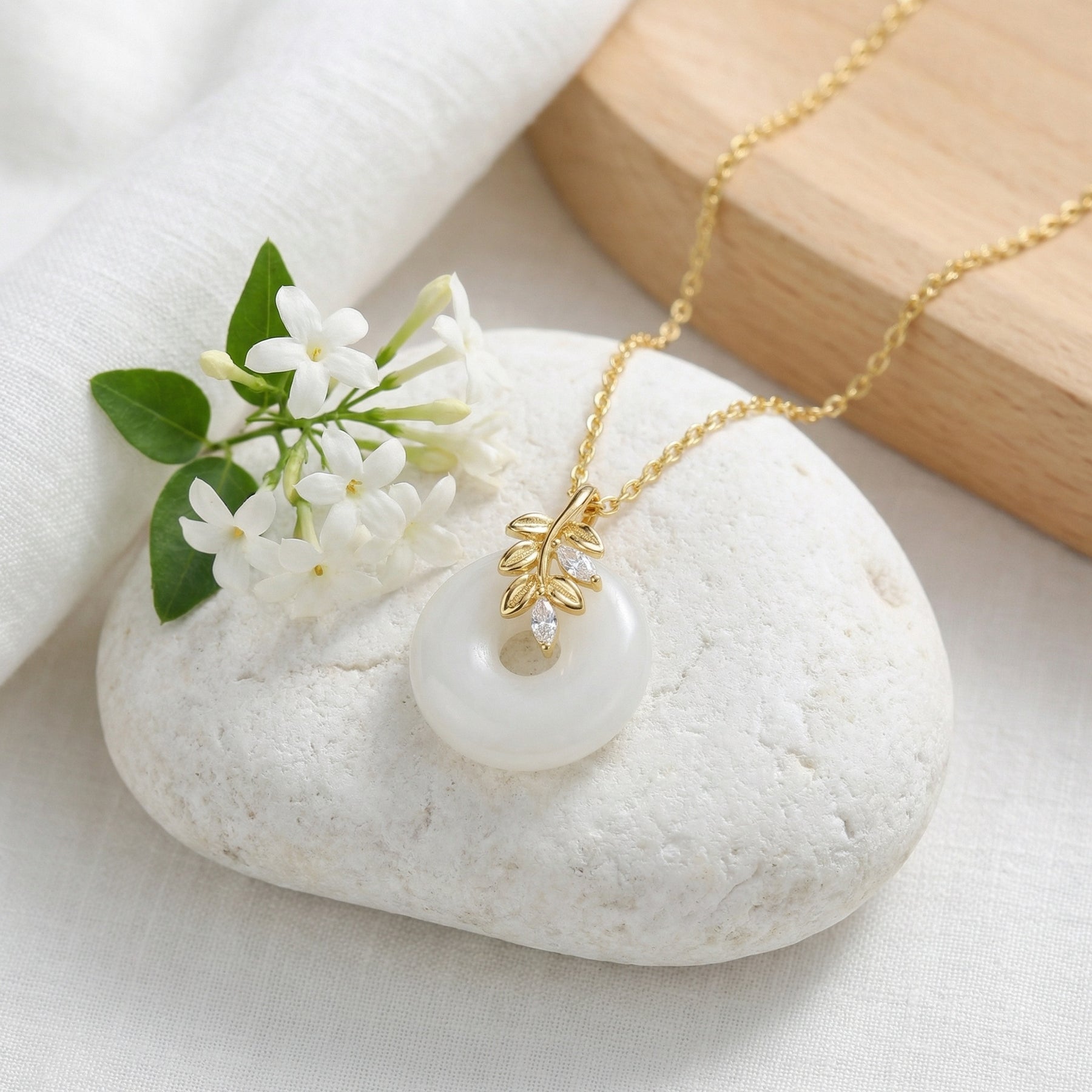 White Jade Circle Leaf Branch Necklace – jade necklace, close-up