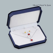 Paket 064 büyük takı seti kutusu 18 x 13 x 4,5 cm